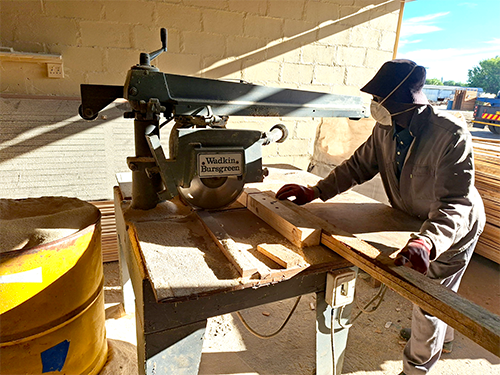 Custom wood cutting to size